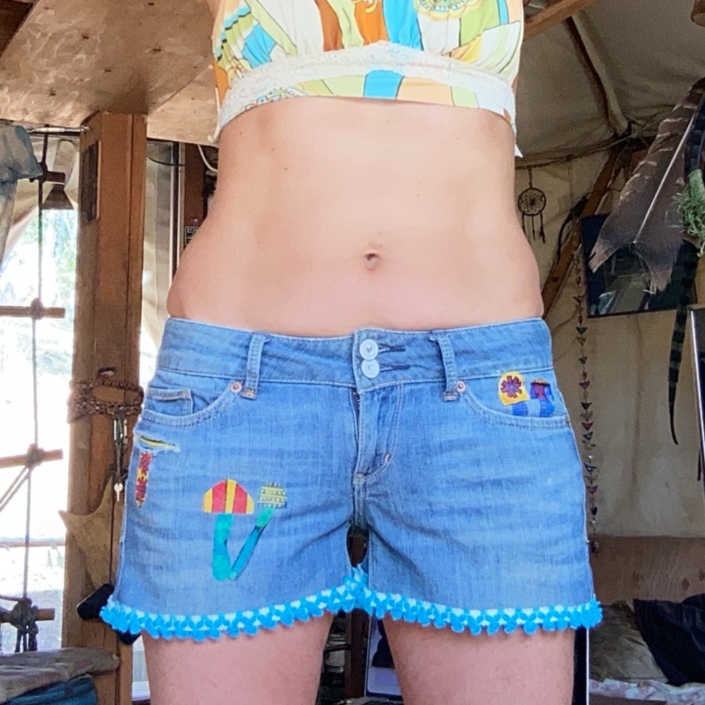 🍄Upcycled Mushrooms & Fringe Denim Cutoff Shorts Size Small Boho Distressed